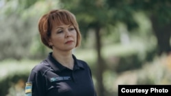 За словами Наталі Гуменюк, наразі підрозділи армії виснажені, тож воювати з ЗСУ приїздять нерідко «потріпані» загони