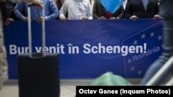 România a aderat la spațiul Schengen, aerian și maritim, din 31 martie 2024. Acum așteaptă și includerea frontierelor terestre în spațiul de liberă circulație. 