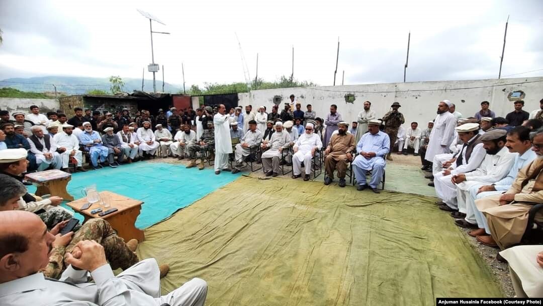 د اګست ۲۷مې جرګه د حکومتي چارواکو په مشرۍ کې وشوه.