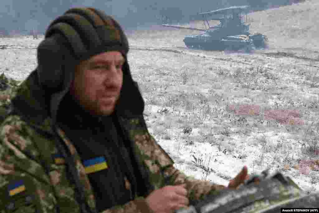 Незважаючи на певні успіхи, масштабний контрнаступ, розпочатий Києвом пів року тому, не приніс бажаного результату, і обидві сторони зіткнулися з реальністю позиційної війни.