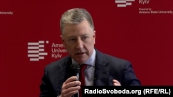 «Вони навмисно створюють образ сили, хоча насправді слабкі», – Курт Волкер