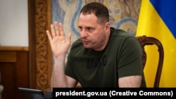 За словами Андрія Єрмака, українська сторона хоче до кінця року підписати перші угоди