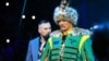 Український боксер Олександр Усик святкує перемогу над британцем Тайсоном Ф'юрі, завоювавши титул абсолютного чемпіона світу в надважкій вазі, 19 травня 2024 року 