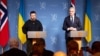 Президент України Володимир Зеленський і прем’єр-міністр Норвегії Йонас Ґар Стьоре (праворуч). Осло, 13 грудня 2023 року 