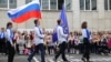 Доносы и посылки на фронт: как война изменила российскую школу