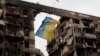 «Я знав, що не пройду жоден фільтраційний табір»: історія 19-річного хлопця, який врятувався з Маріуполя