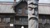 Республіка Карелія (суб'єкт Російської Федерації), що входить до складу Північно-Західного федерального округу. На світлині: Вепський етнографічний музей у селі Шолтозеро, 1992 рік