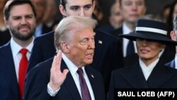 Дональд Трамп произносит президентскую клятву, 20 января 2025 г.