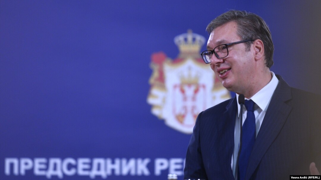 Aleksandar Vučić rekao je u nekoliko navrata "samo se magarac ne menja", navodeći da se ne stidi da prizna da se promenio (oktobar 2021.)