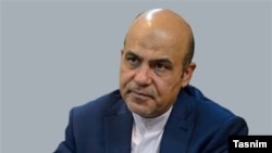 علیرضا اکبری، شهروند دوتابعیتی ایرانی - بریتانیایی و از مقامات پیشین وزارت دفاع جمهوری اسلامی