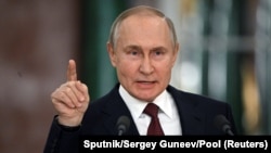 31 березня Путін підписав указ про торгівлю газом із «недружніми» державами лише за рублі