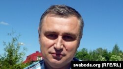 Павал Левінаў