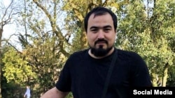 Абдуллоҳи Шамсиддин рӯзи 18-уми январи имсол аз Олмон ба Тоҷикистон ихроҷ шуд.