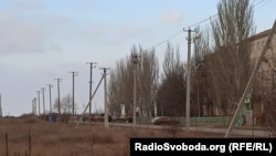 Російська військова техніка біля ПТУ №17 у Генічеську, 27 лютого 2022 року 