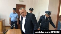 Манвел Григорян в суде, май 2019 г.