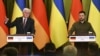 Президент України Володимир Зеленський (праворуч) і президент Німеччини Франк-Вальтер Штайнмаєр. Київ, 25 жовтня 2022 року