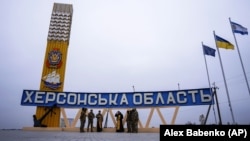 Армія РФ скинула вибухівку з дрона у передмісті Херсона (фото архівне)
