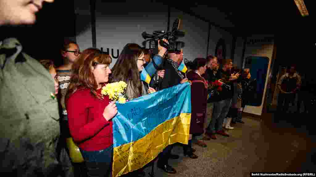 В Україну з Австралії повернулася національна збірна, яка брала участь в міжнародних змаганнях Invictus Games («Ігри нескорених»)