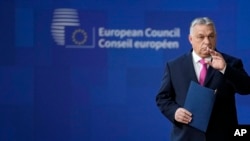 За даними агентства Reuters, до вечора середи жодної домовленості з Віктором Орбаном щодо розблокування допомоги ще не було