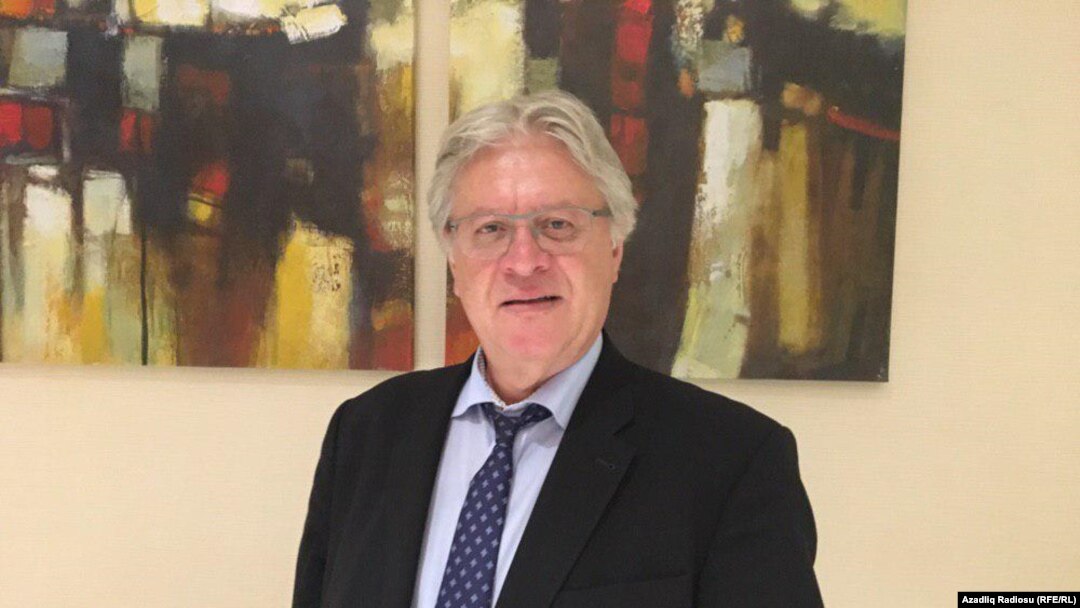 Stefan Šenah (Schennach) bio je na čelu posmatračke misije Parlementarne skupštine Saveta Evrope na izborima održanim u Srbiji 17. decembra 2023. 