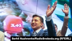 Раніше Кремль заявляв, що вітати Зеленського і говорити про співпрацю ще зарано