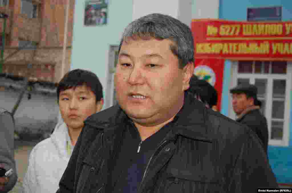 5 декабря премьер Жанторо Сатыбалдиев отправил в отставку и.о. мэра Оша Мелиса Мырзакматова.