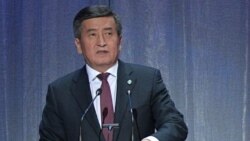 Сооронбай Жээнбеков.