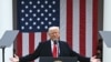 Трамп відклав запровадження тарифів для 75 країн, але знову підняв мита для Китаю 