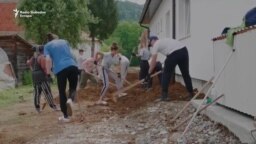 Volonteri pomažu Srebrenici