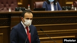 Առողջապահության նախարար Արսեն Թորոսյանը, արխիվ