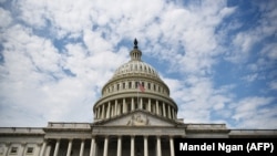 Здание Конгресса США на Капитолийском холме в Вашингтоне