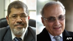  محمد مرسی (چپ) و احمد شفیق