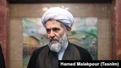 حسین طائب