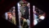په کراچۍ کې بندي افغان کډوال - انځور له ارشیفه 