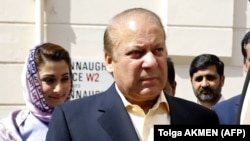 نواز شریف در لندن - ۱۵ تیرماه ۱۳۹۷