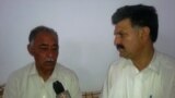 د مشال همکار خالدخان د محمد اقبال اقبال سره مرکه کوي. 