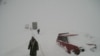 Кыргызстан не может выбраться из снежного плена