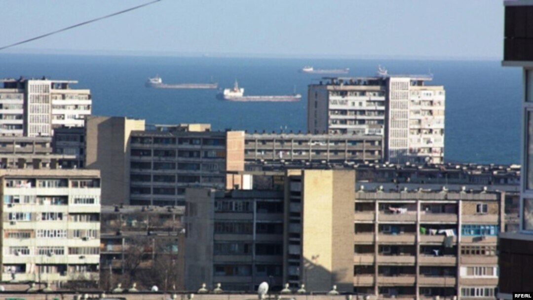 Вид на Каспийское море из Актау. Иллюстративное фото