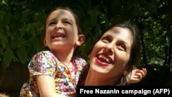 خبرگزاری آلمان نوشته که نازنین زاغری بار دیگر دخترش را به مادر خود سپرده و پدرش وی را تا زندان اوین همراهی کرده است.