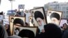 مازيار بهاری به هنگام پوشش حوادث سياسی پس از انتخابات رياست جمهوری بازداشت و حدود چهار ماه در ايران زندانی بود. 