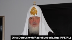 Московський патріарх в аеропорту Донецька