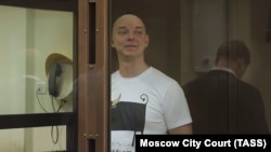 Сафронова заарештували 7 липня 2020 року за звинуваченнями в державній зраді
