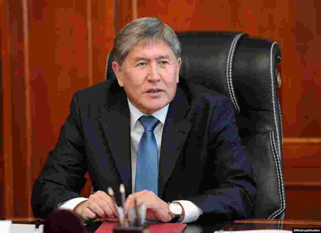 Алмазбек Атамбаев (с 17 декабря 2010 года по 1 декабря 2011 года).
