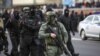 Білоруські силовики під час розгону маршу протесту у Мінську. 1 листопада 2020 року