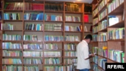 به عقيده ناظران، تصميم شورای فرهنگ عمومی استان اصفهان مبنی بر جمع آوری ۱۰۷ عنوان کتاب در آينده قابل تسری به ساير کتابخانه های عمومی است.