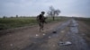 Украинский солдат в Донецкой области. 