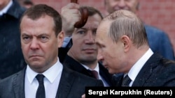 10 жовтня після масованого обстрілу України армією РФ Дмитро Медведєв заявив, що «Перший епізод зіграно. Будуть і інші»