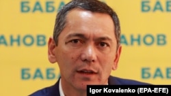 Омурбек Бабанов, яке аз номзадҳои аслӣ ба мақоми президенти Қирғизистон буд