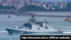 Фрегат Черноморского флота «Адмирал Григорович». Крым, Севастополь. Архивное фото