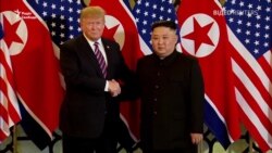Трамп і Кім відкрили саміт у Ханої, обмінявшись теплими словами – відео